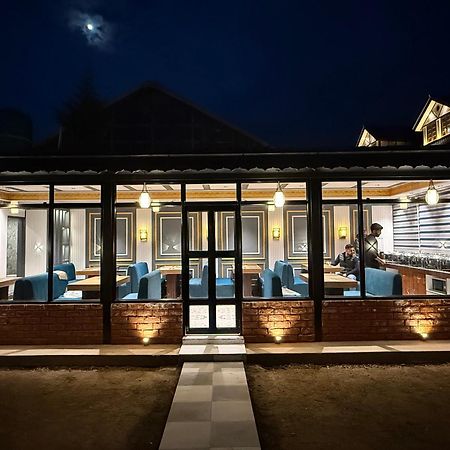 De Elaaf The Luxury Stay Srīnagar Dış mekan fotoğraf